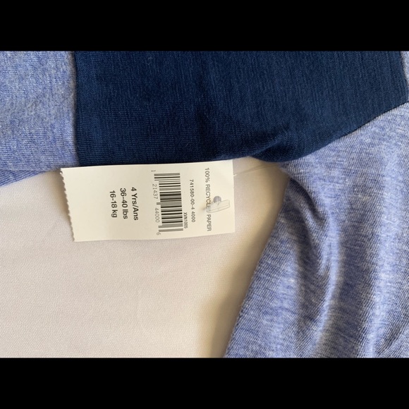 NWT, preppy GAP 4T shirt. - Picture 4 of 4